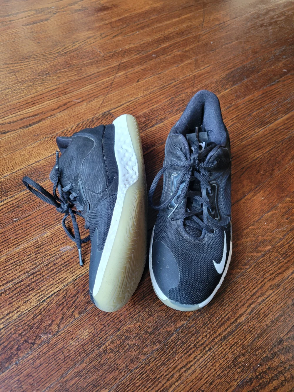 Nike KD Trey 5 Black White Basketball Shoes Youth 6Y US